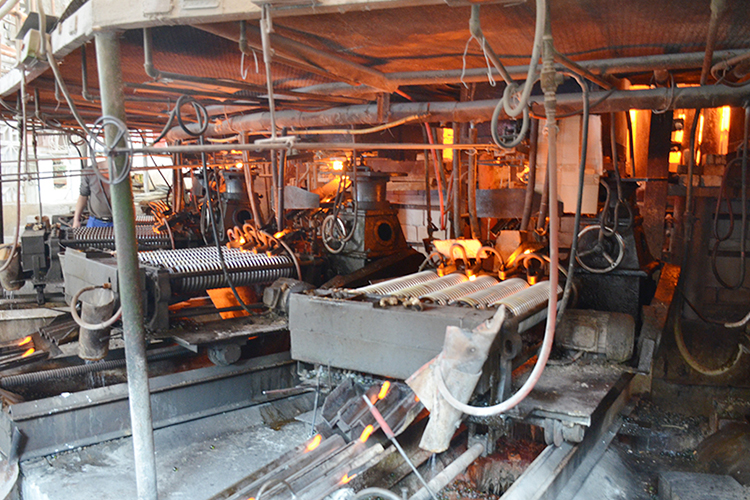 Glass ball production workshop